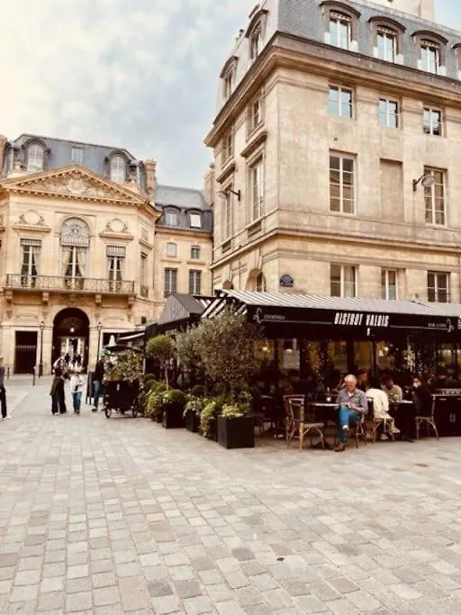 Enjoy Paris Apartment 0*,  France